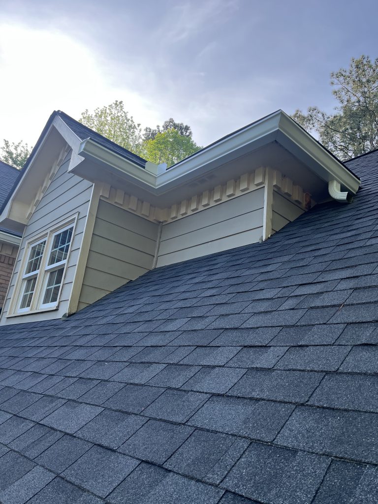 Knight Roofing and Gutters services homes in Northeast Georgia providing roof repairs, roof replacements, fascia repairs, gutter repairs, gutter replacements, gutter cleanings, and gutter cover installations.